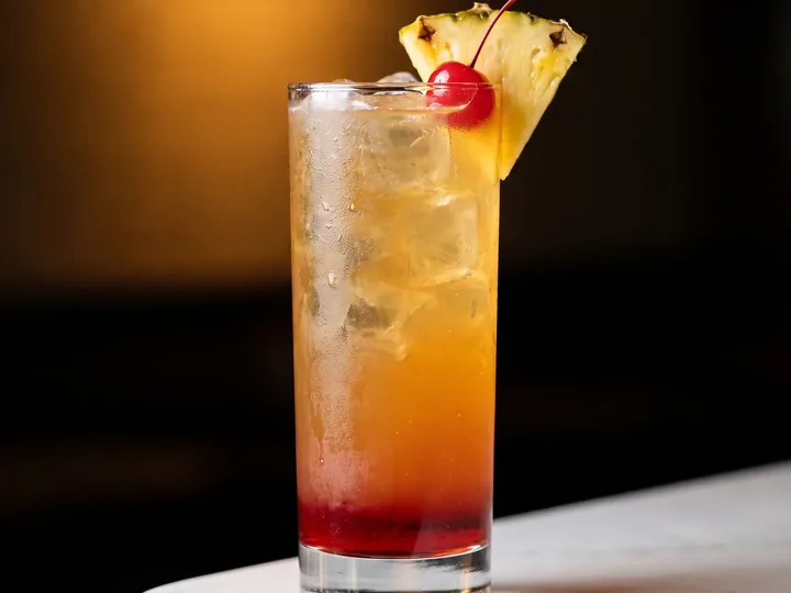 Oahu Touchdown — Skybox Taphouse Waikiki